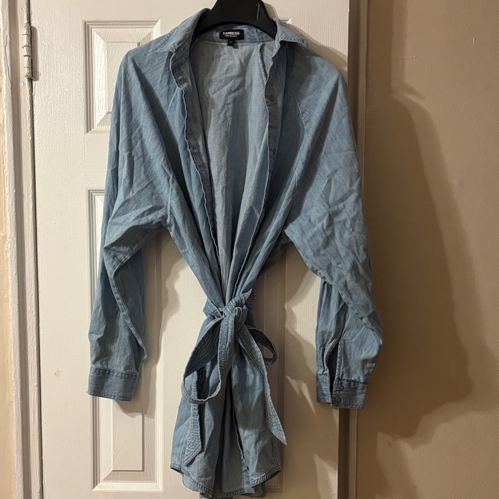 Caslon Women's Sky Blue Tie-Front Denim Jacket